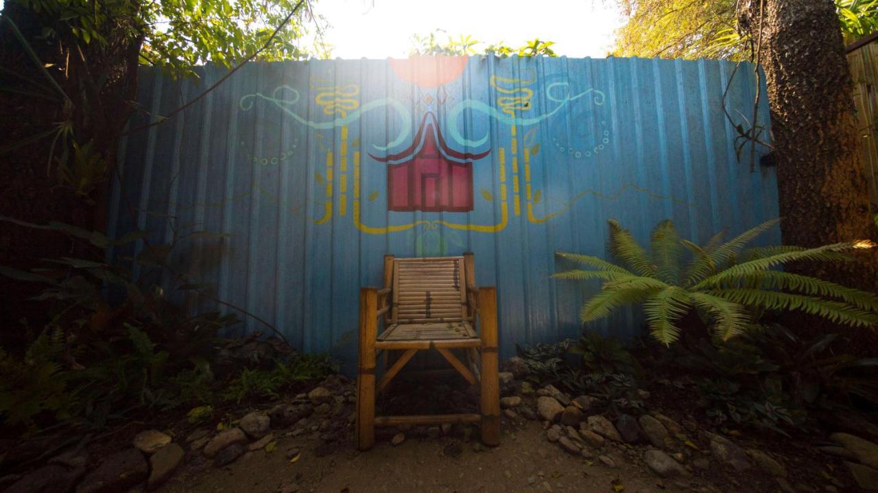 Common Grounds Pai Hostel Bagian luar foto