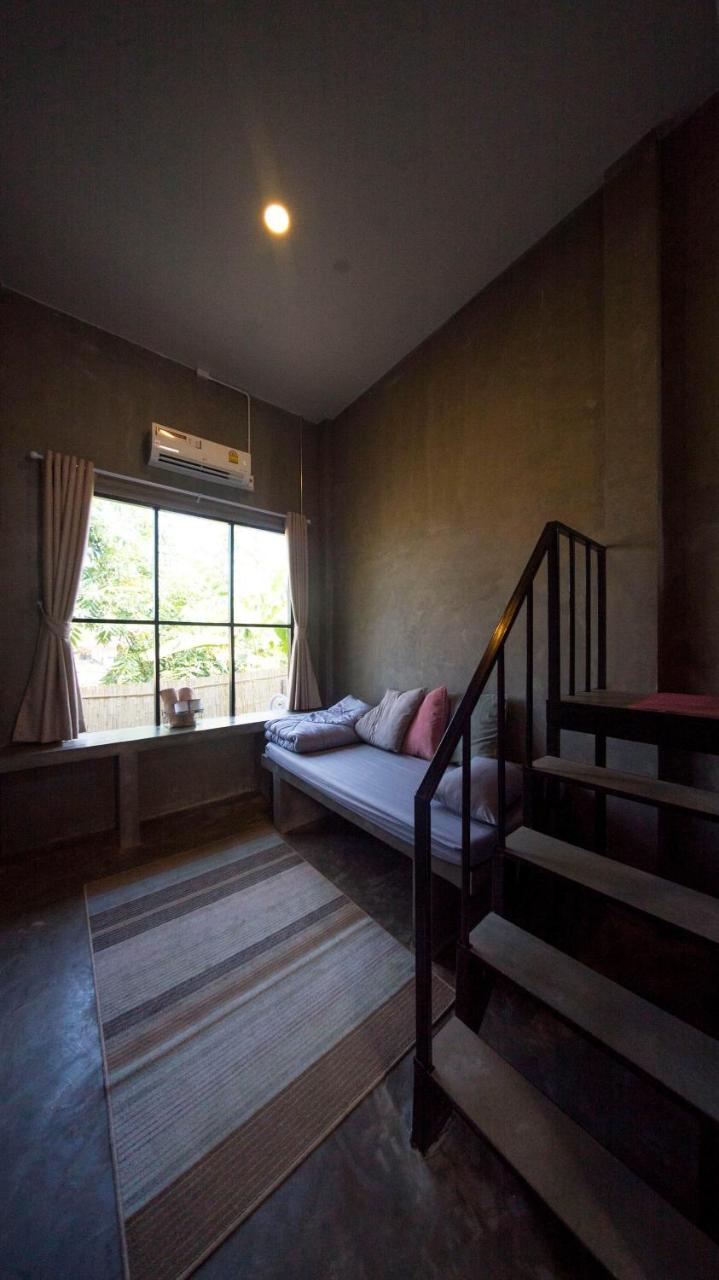 Common Grounds Pai Hostel Bagian luar foto